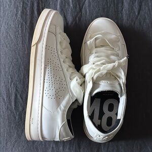 White P448 Sneakers